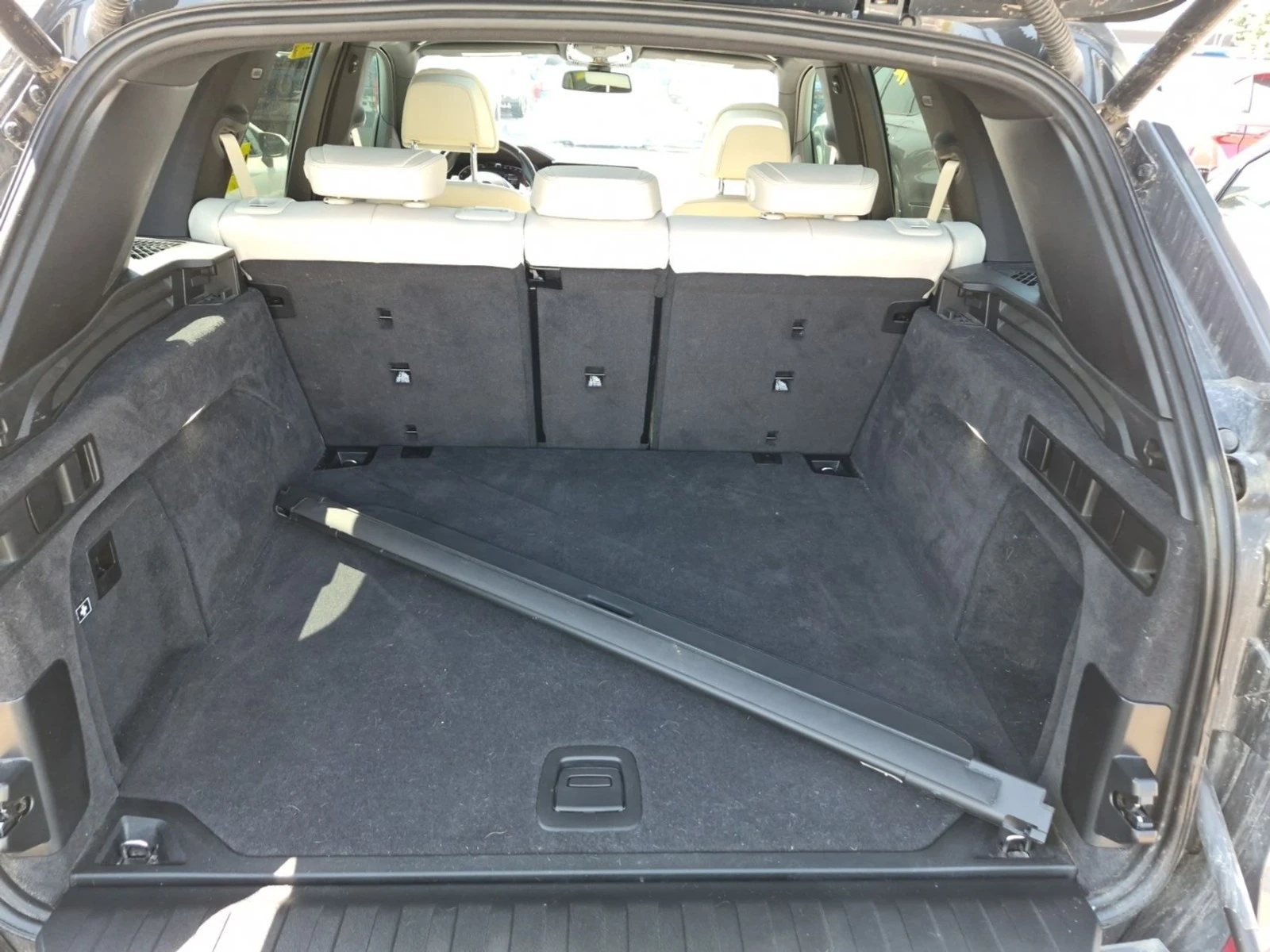 BMW X5 LASER* DISTRONIC* HEADUP* HARMAN, снимка 14 - Автомобили и джипове - 54417261
