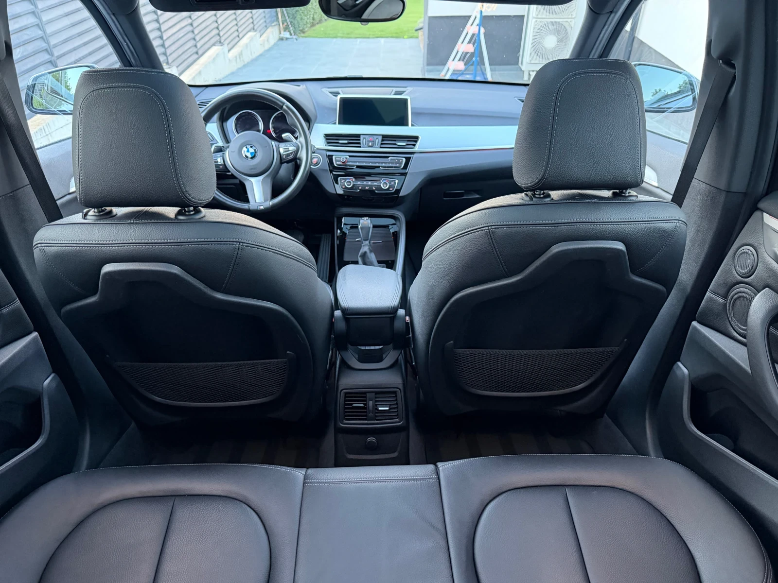BMW X1 XDrive 25d M-sport paket Швейцария, снимка 15 - Автомобили и джипове - 54667267