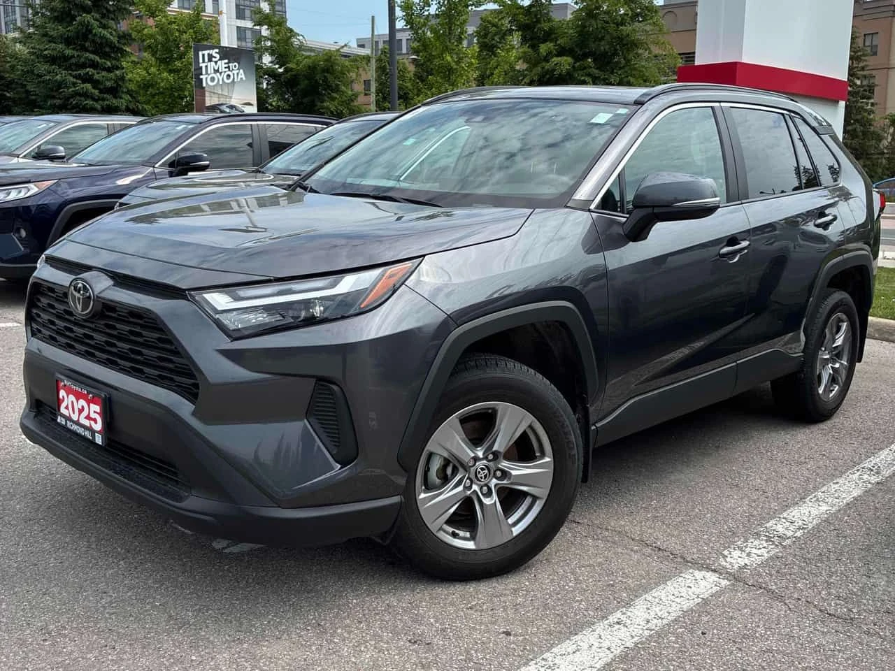 Toyota Rav4 XLE| ОТ ГЛАВНО ПРЕДСТАВИТЕЛСТВО| CARFAX| КЛИПОВЕ, снимка 2 - Автомобили и джипове - 54859740