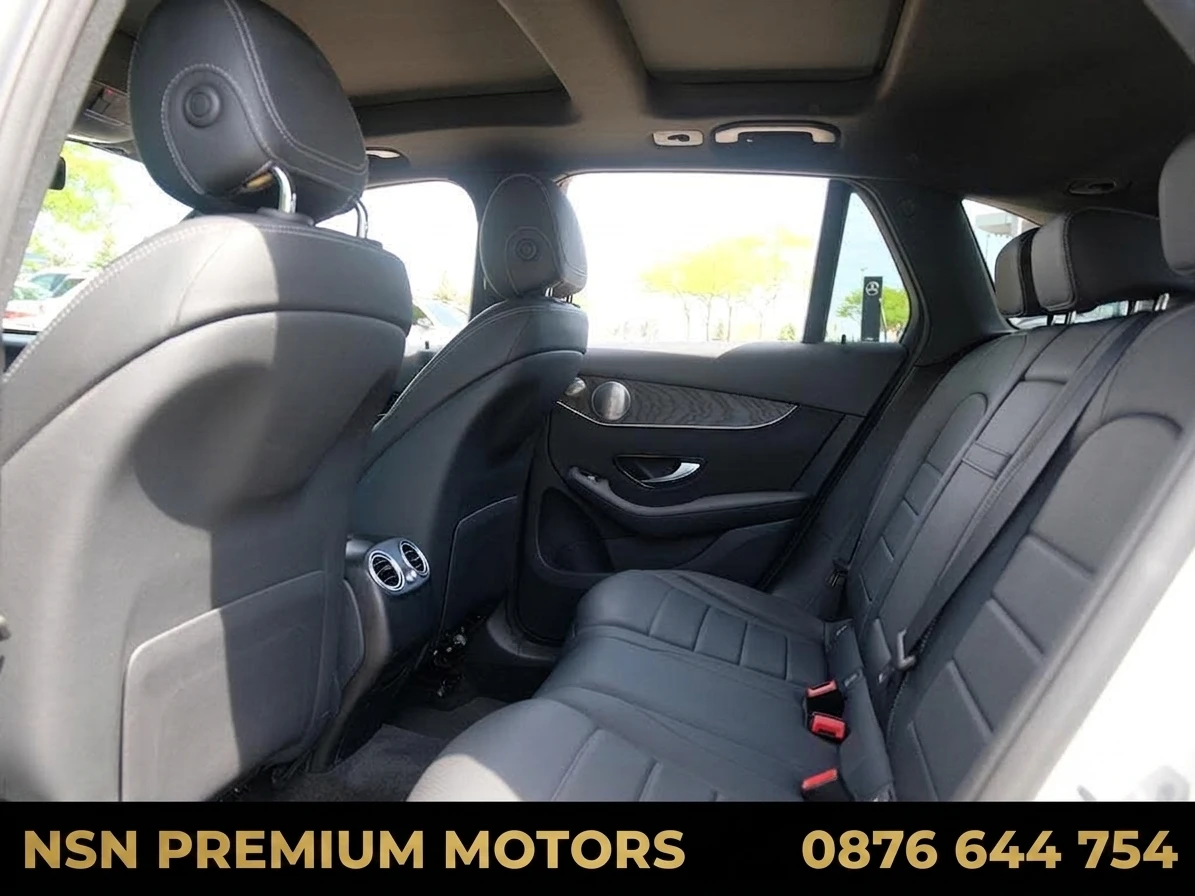 Mercedes-Benz GLC 300 4MATIC AMG Line | Night Pack | PANORAMA | BURMESTE, снимка 15 - Автомобили и джипове - 54861764