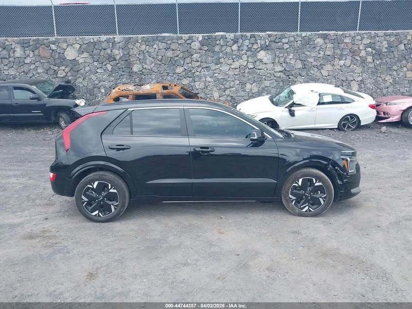 Kia Niro Ev Wind, снимка 13 - Автомобили и джипове - 54903174