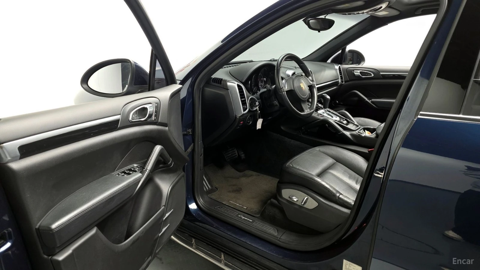 Porsche Cayenne 3.0* КОЖА* ПОДГРЕВ* НАВИ* ПАНО* АВТОКРЕДИТ, снимка 8 - Автомобили и джипове - 55662281