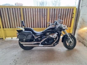  Suzuki Intruder