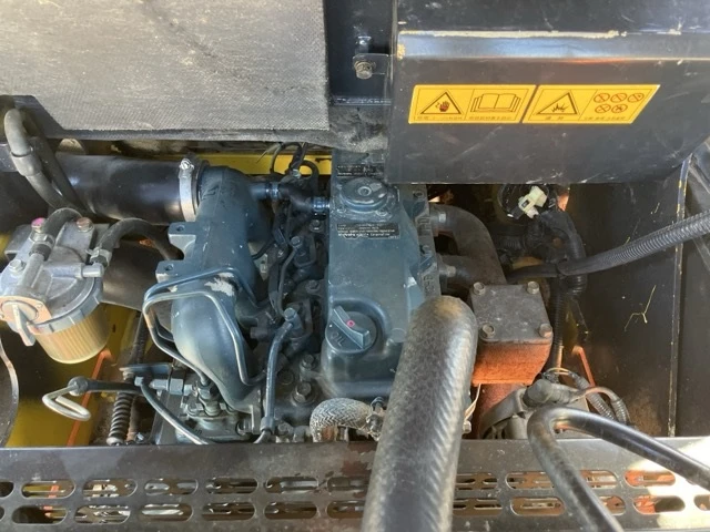 Челен товарач Hitachi ZW30 / ПЕРФЕКТЕН / КАТО НОВ !!, снимка 9 - Индустриална техника - 53781868