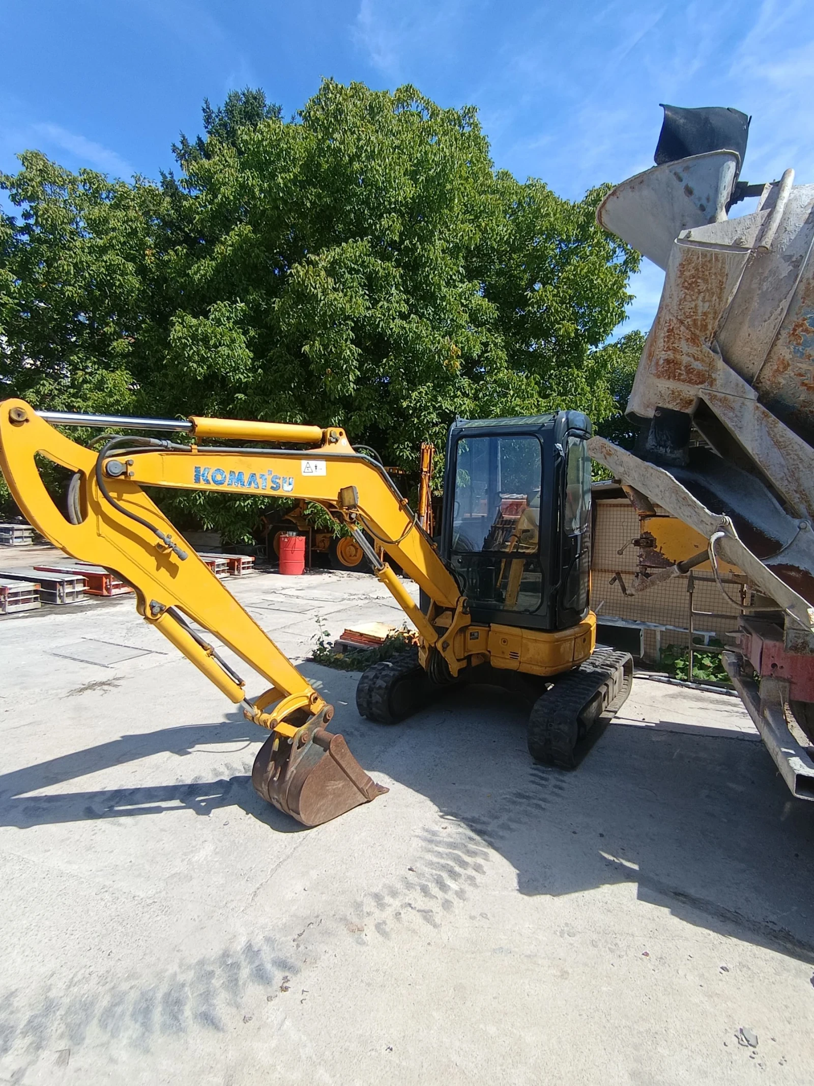Багер Komatsu MR35 3.8 тона  - изображение 4