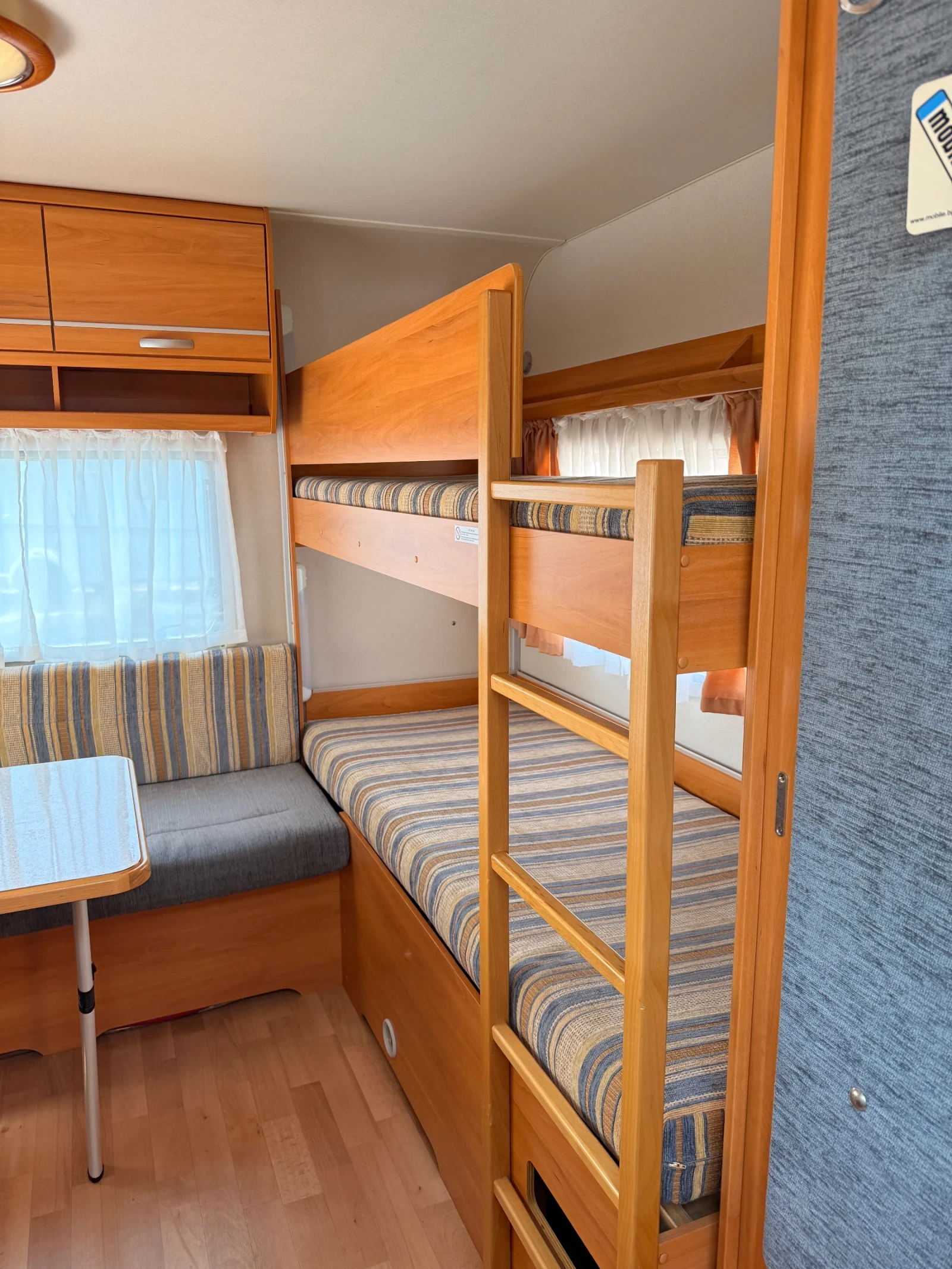 Каравана Wilk 490 S-3 Форцелт, Солар , снимка 14 - Каравани и кемпери - 54696509