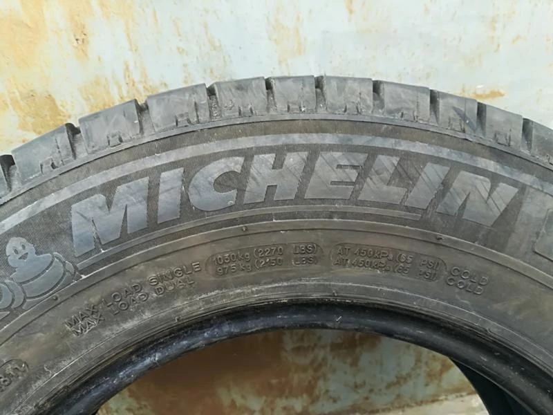 Гуми Летни 215/70R15, снимка 4 - Гуми и джанти - 21692206