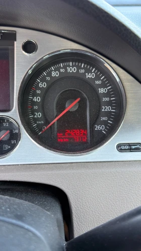 VW Passat, снимка 17