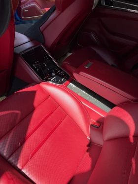 Porsche Panamera Turbo carbon ceramic brake Гаранционен до 2027  | Auto.bg — изображение 10