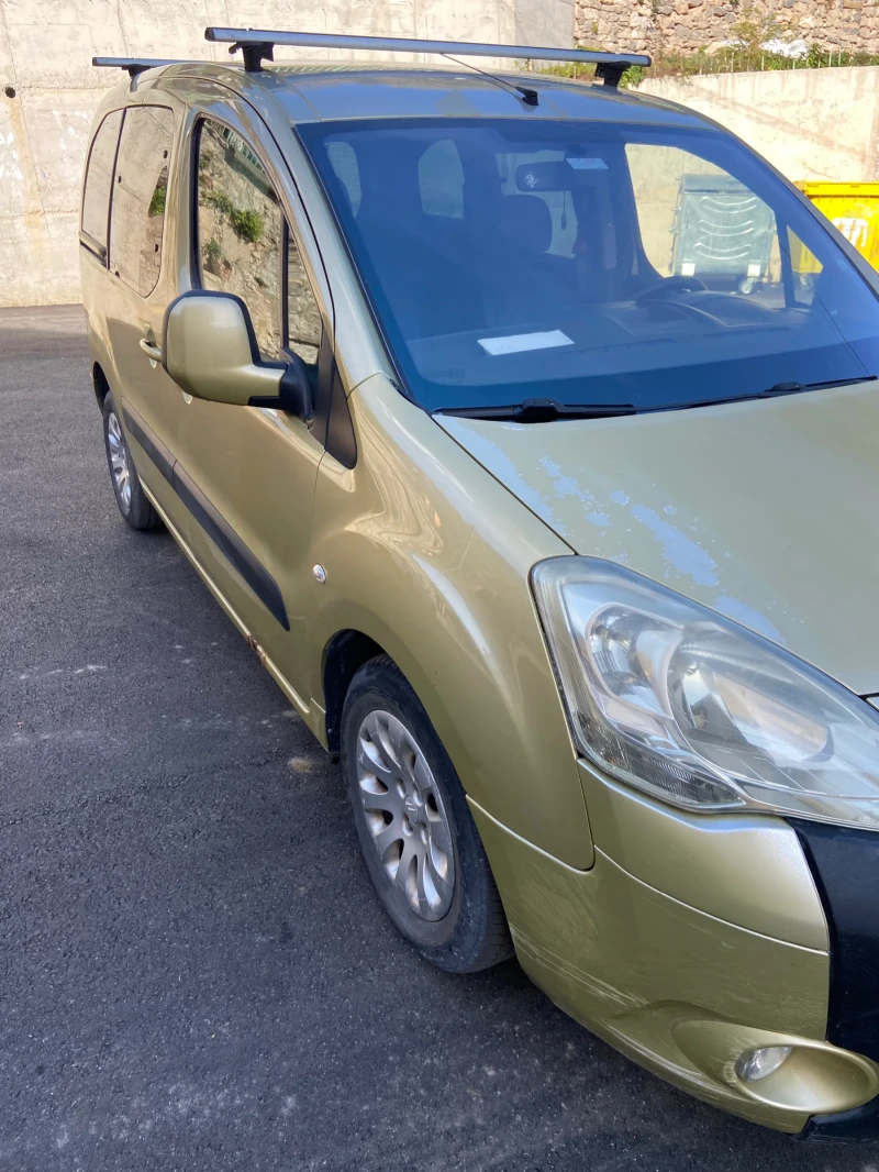 Citroen Berlingo, снимка 2 - Автомобили и джипове - 47759674