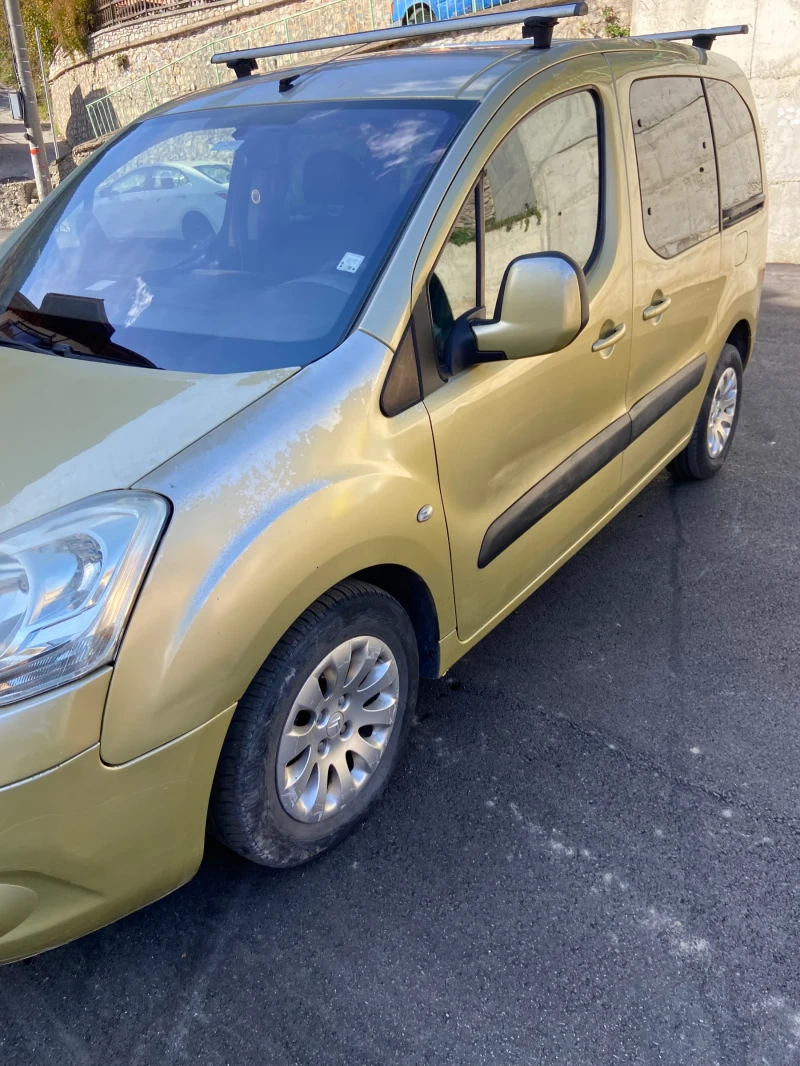 Citroen Berlingo, снимка 3 - Автомобили и джипове - 47759674