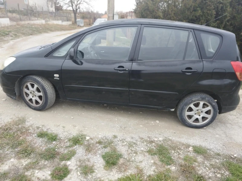 Toyota Corolla verso, снимка 4 - Автомобили и джипове - 48576705