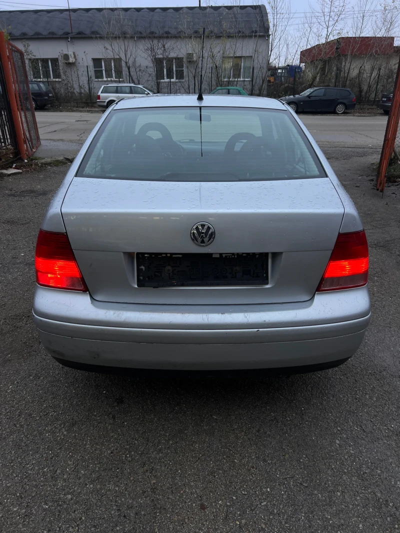 VW Bora 1.9 90, снимка 4 - Автомобили и джипове - 48301508