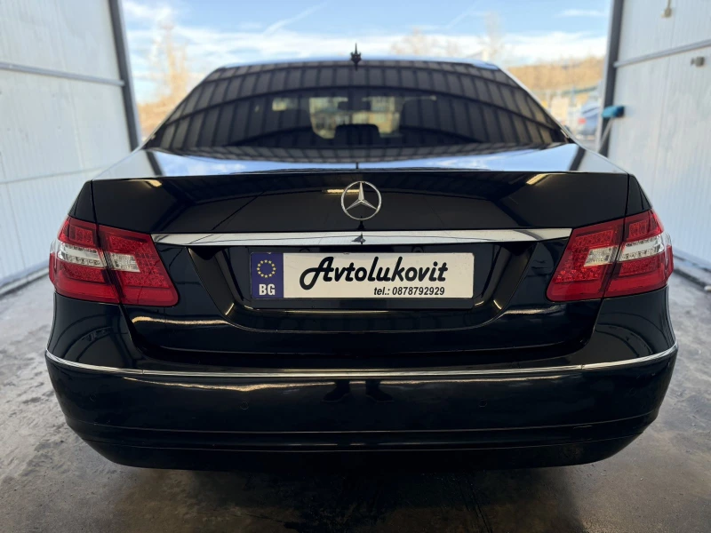 Mercedes-Benz E 220  AVANTGARDE, снимка 5 - Автомобили и джипове - 48630697