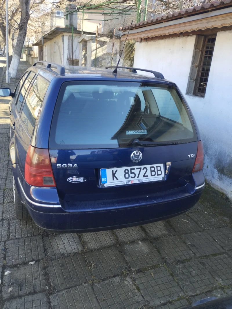 VW Bora, снимка 3 - Автомобили и джипове - 48864129