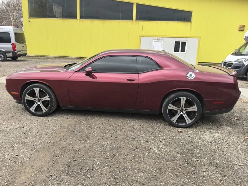 Dodge Challenger, снимка 7 - Автомобили и джипове - 50722674
