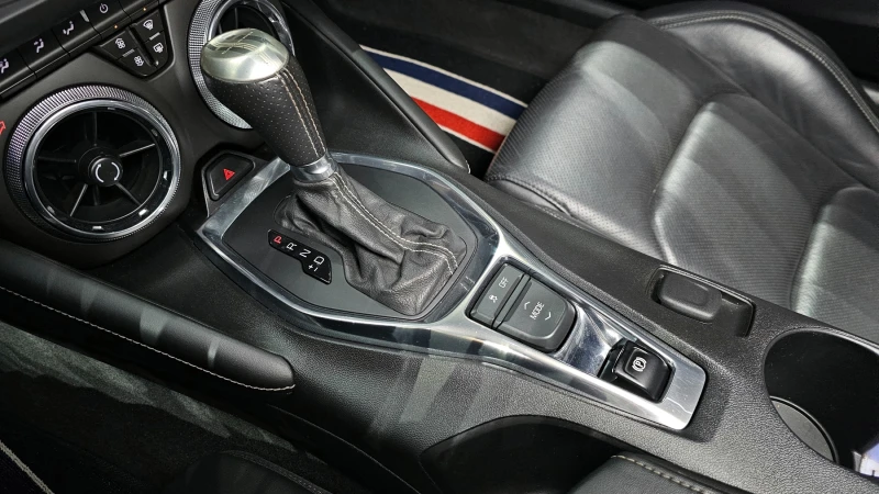 Chevrolet Camaro S6 6.2 V8, снимка 9 - Автомобили и джипове - 51903681