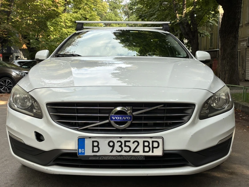 Volvo V60 D2, снимка 2 - Автомобили и джипове - 52534542