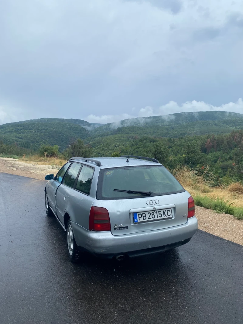 Audi A4, снимка 2 - Автомобили и джипове - 52578767