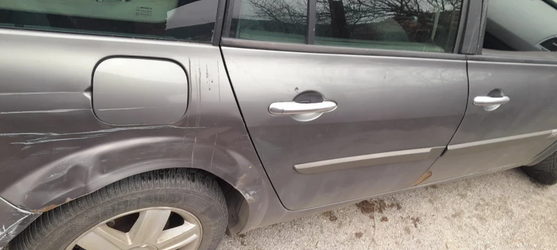 Renault Megane, снимка 6 - Автомобили и джипове - 52713759