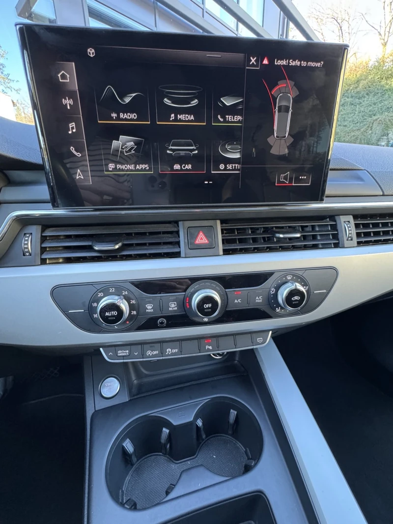 Audi A4 35 TDI AVANT  , снимка 16 - Автомобили и джипове - 52735997