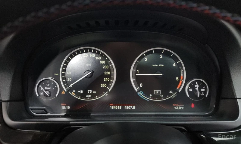 BMW 520, снимка 8 - Автомобили и джипове - 53044399