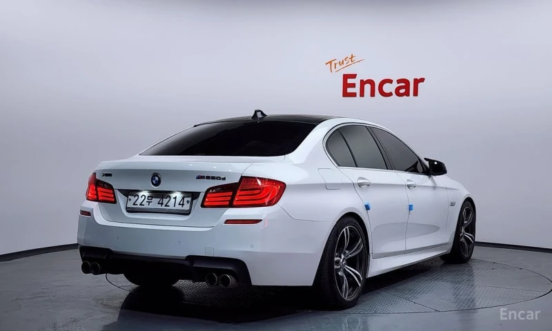 BMW 520, снимка 2 - Автомобили и джипове - 53044399