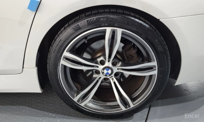 BMW 520, снимка 5 - Автомобили и джипове - 53044399