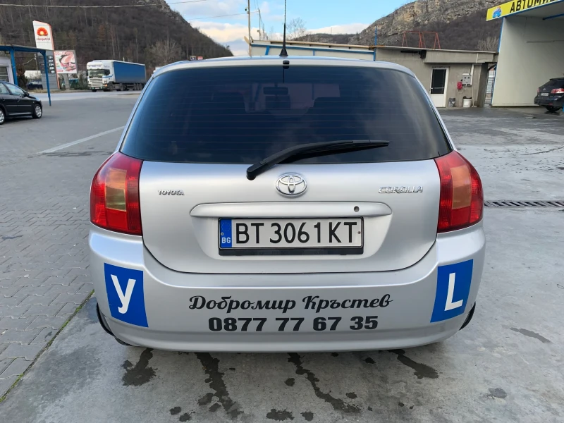Toyota Corolla 2.0 D4D 90 hp, снимка 8 - Автомобили и джипове - 53100873