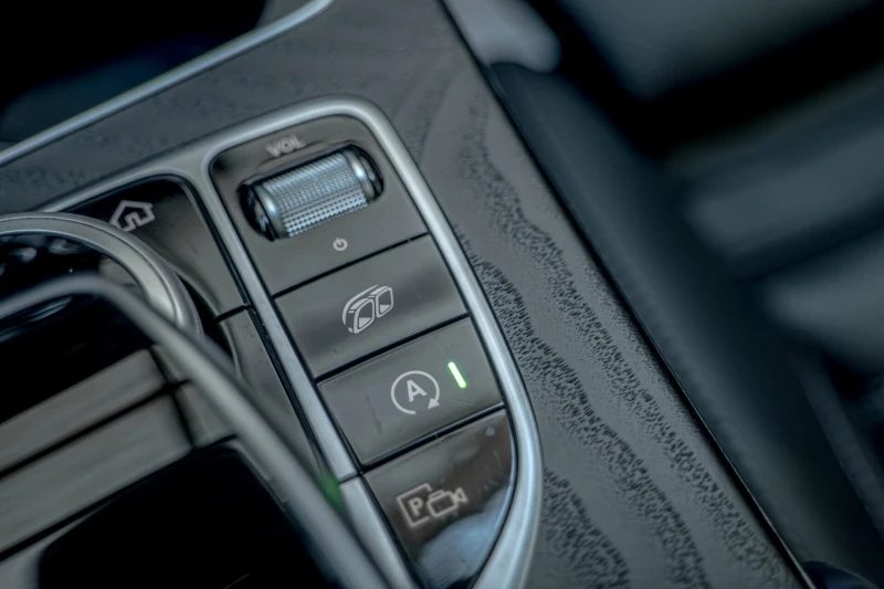 Mercedes-Benz C 43 AMG Coupe/4Matic/Пано/Амбиент/Камера 360/Burmester/, снимка 11 - Автомобили и джипове - 53405621