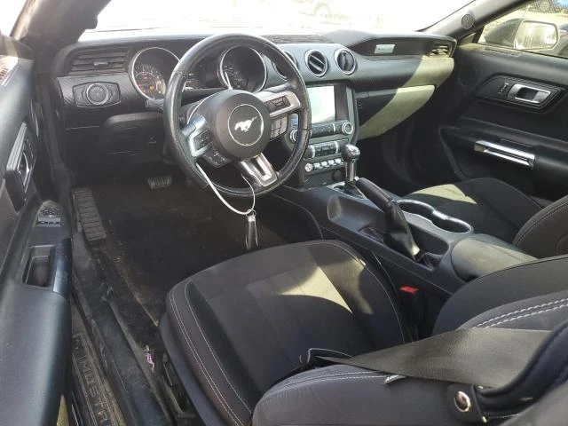 Ford Mustang 2.3L 4 Rear-wheel drive, снимка 13 - Автомобили и джипове - 53108030