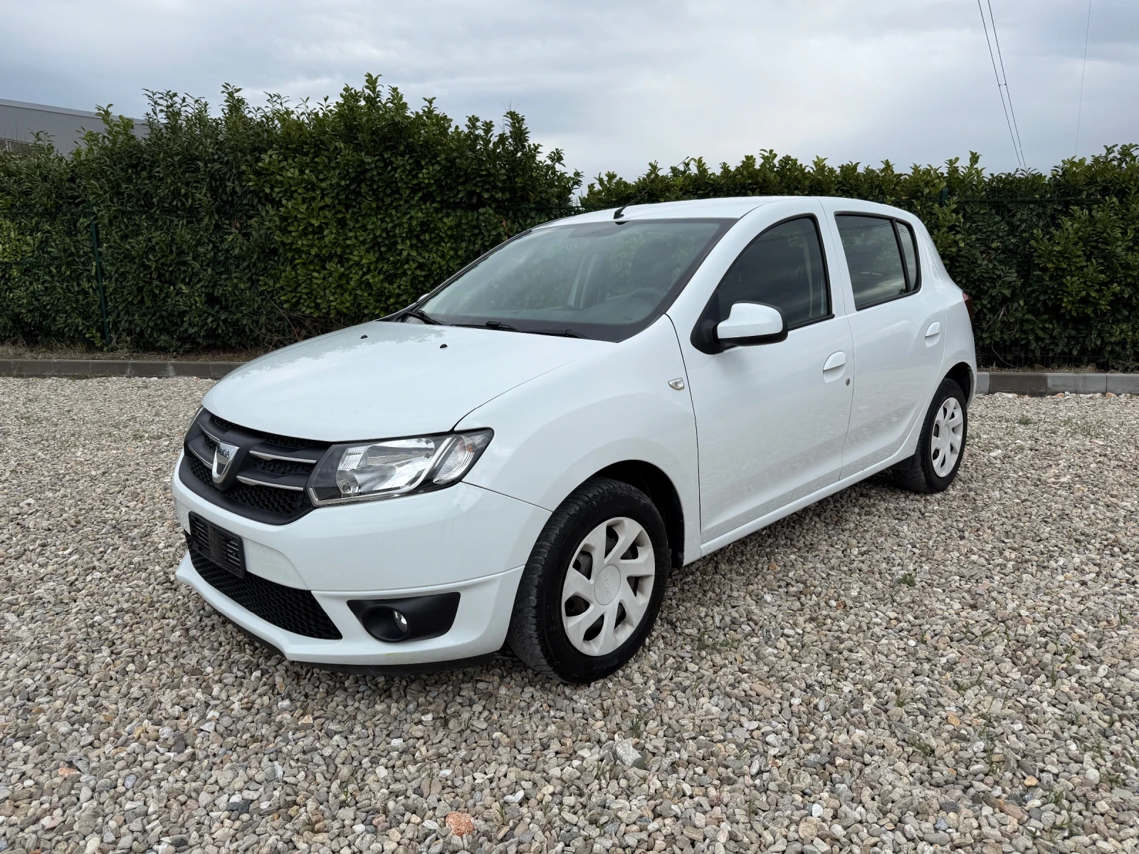 Dacia Sandero 1.2 i Gaz | Mobile.bg — изображение 1