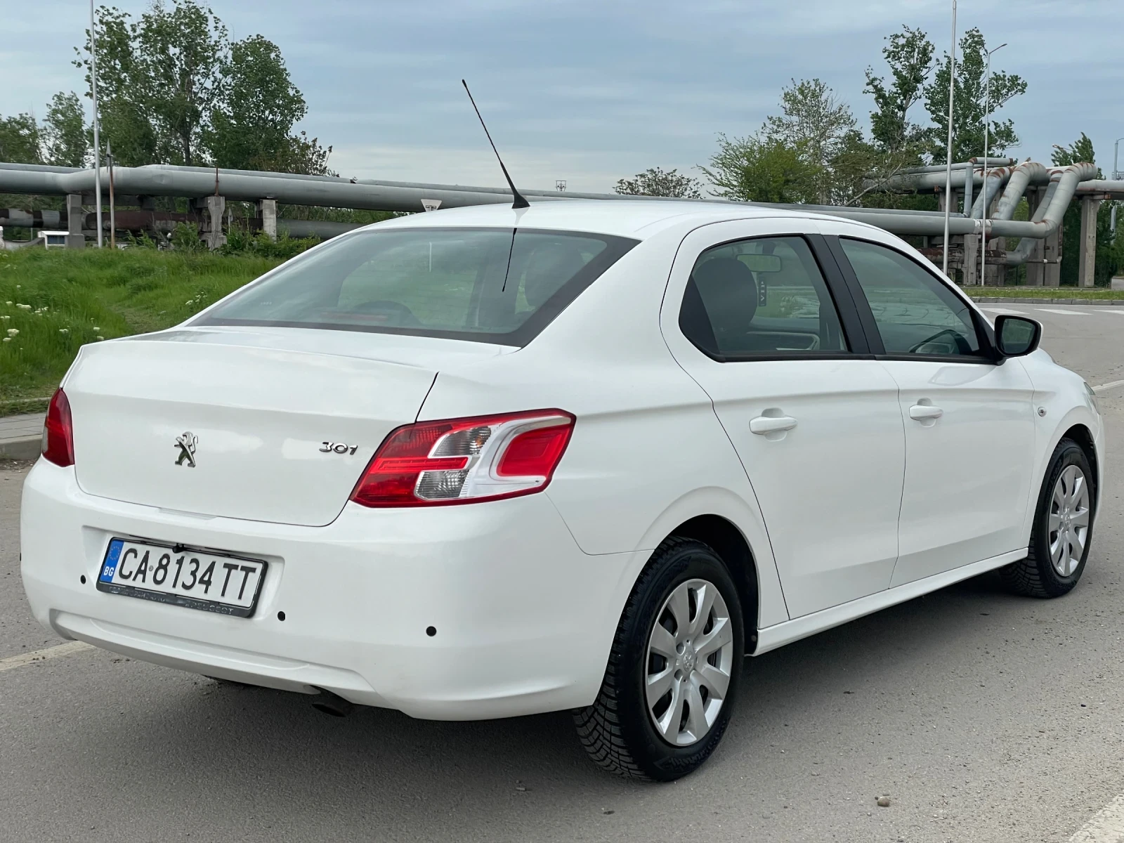 Peugeot 301 2013 1.6hdi 90к.с. РЕГИСТРИРАН, ОБСЛУЖЕН - изображение 6