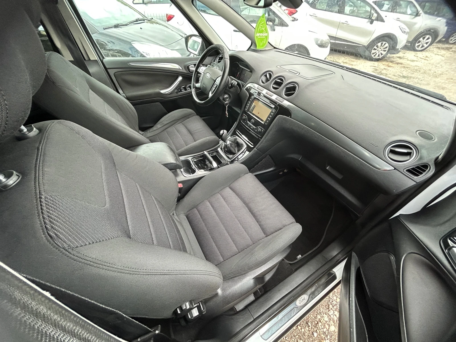 Ford S-Max 2.0 HDi/140k.c./NAVi/ 7 МЕСТА/FACELITE - изображение 10