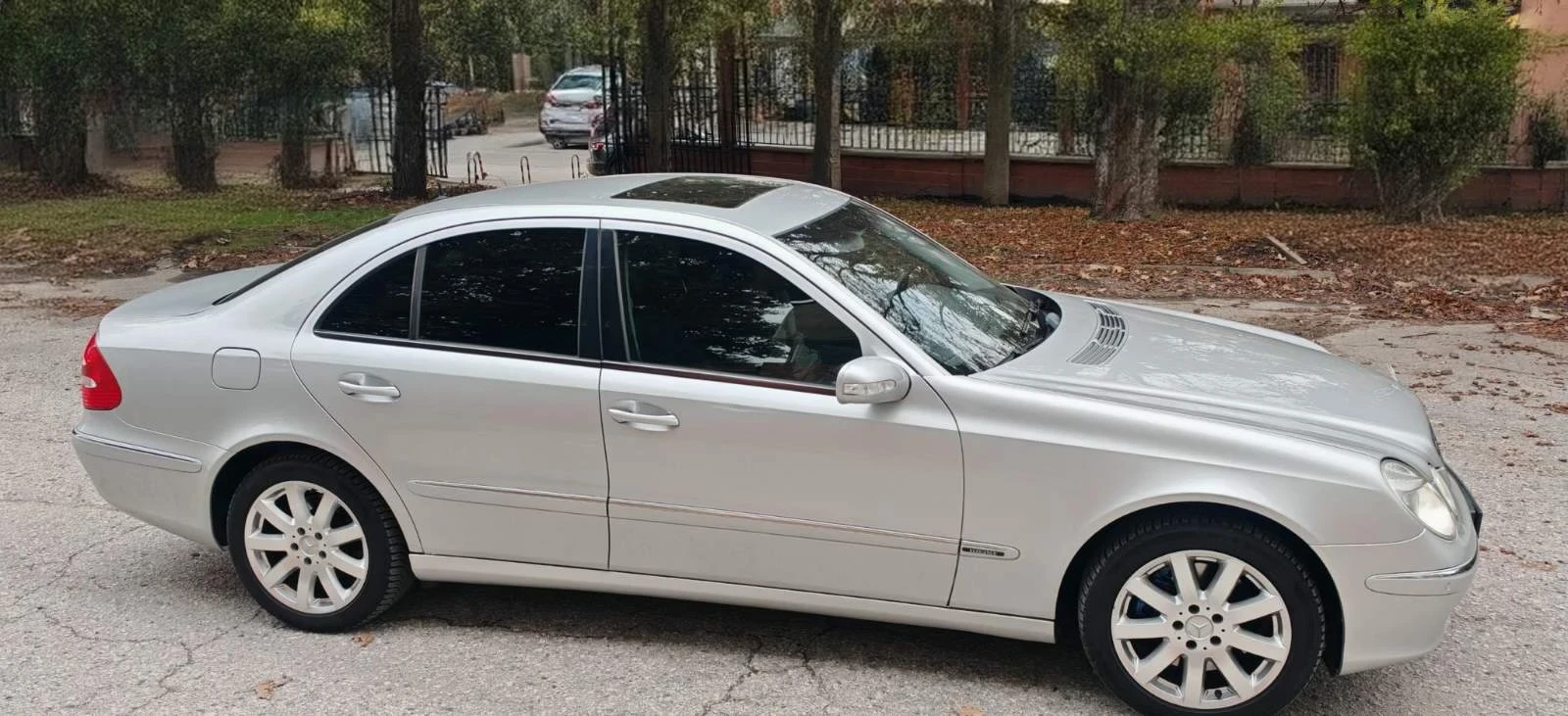 Mercedes-Benz E 500 4 matic | Mobile.bg   2