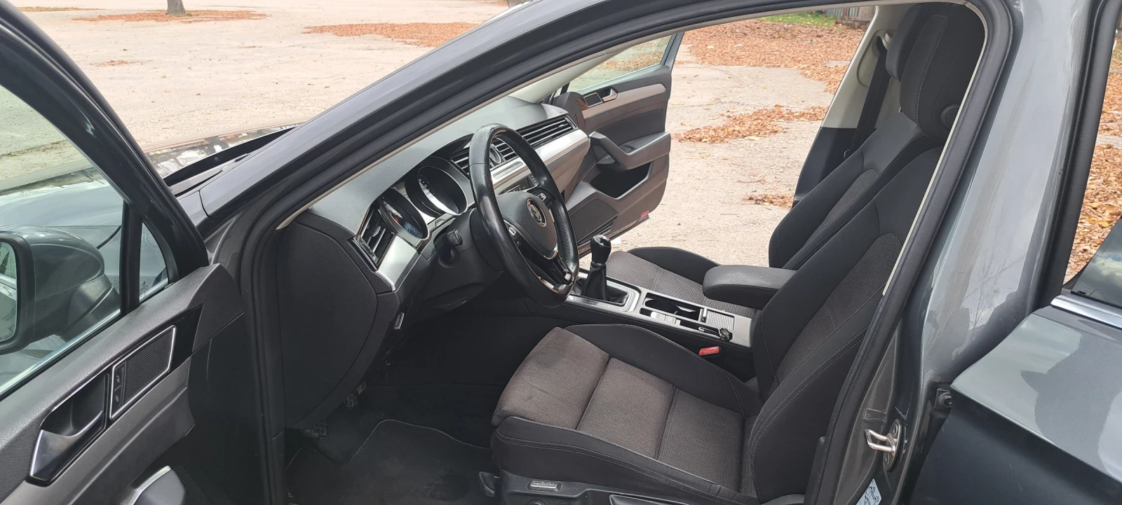 VW Passat B8 | Mobile.bg   13