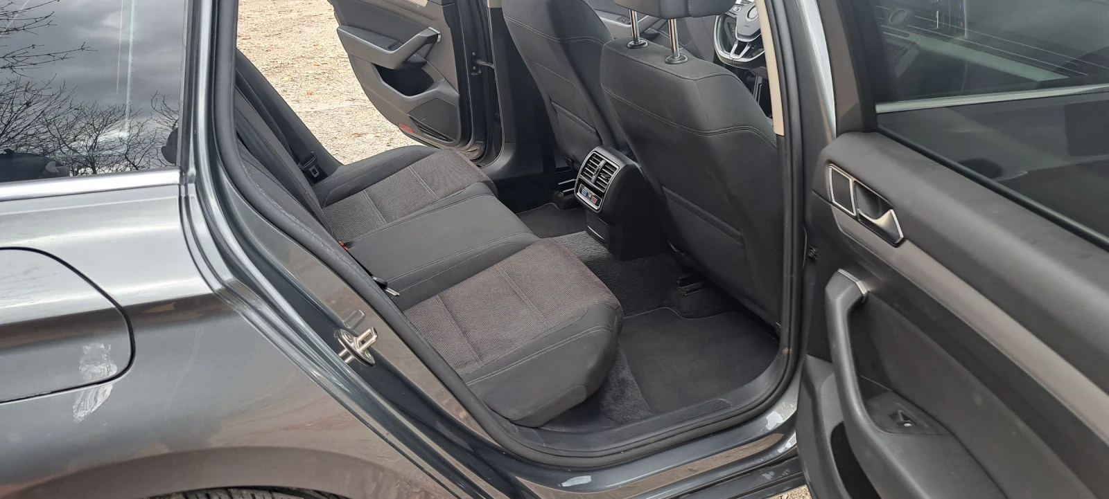 VW Passat B8 | Mobile.bg   8