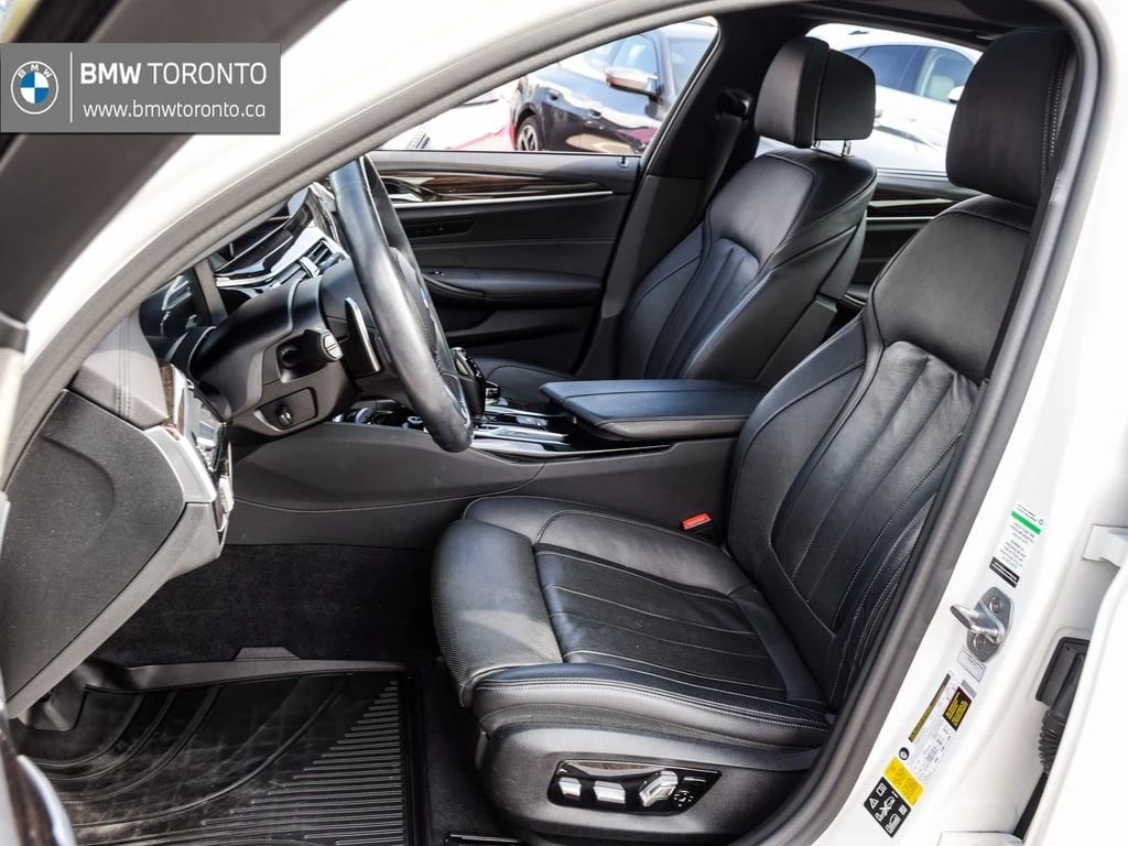 BMW 550 * M550i xDrive * CARFAX *    | Mobile.bg   14