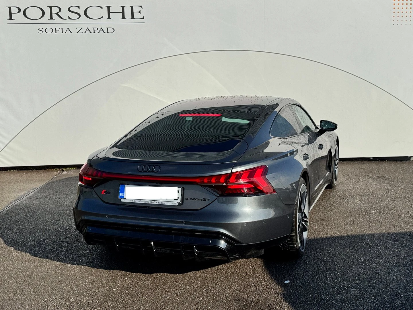 Audi E-Tron quattro | Mobile.bg � ����������� 4