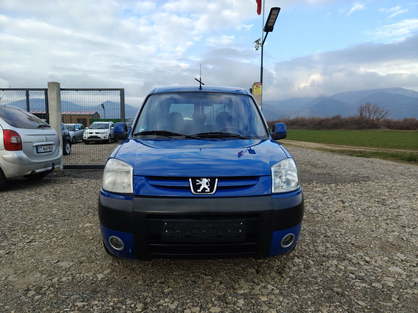 Peugeot Partner 1.6 i 109 FACELIFT  | Mobile.bg � ����������� 2