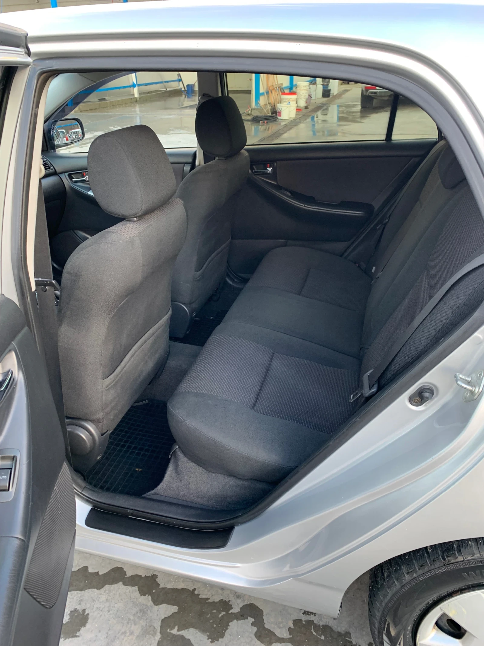 Toyota Corolla 2.0 D4D 90 hp, снимка 13 - Автомобили и джипове - 54622967