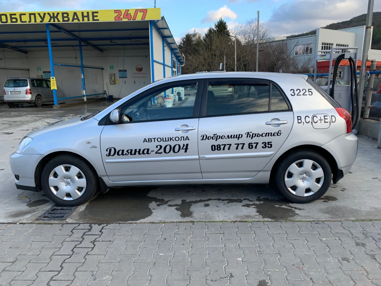 Toyota Corolla 2.0 D4D 90 hp - изображение 7