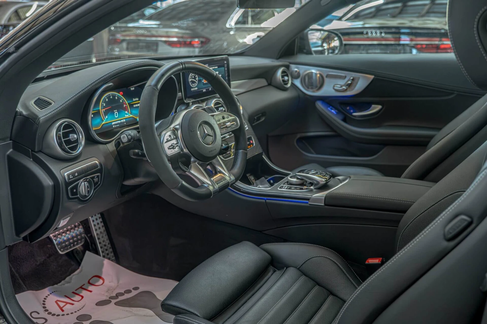 Mercedes-Benz C 43 AMG Coupe/4Matic/Пано/Амбиент/Камера 360/Burmester/ - изображение 4