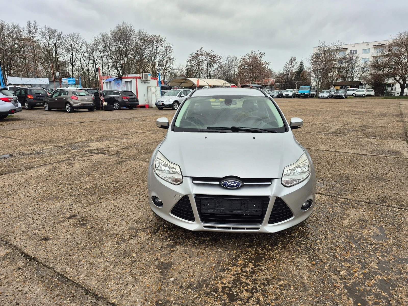 Ford Focus 2013 г 1.6 /95 кс - изображение 2