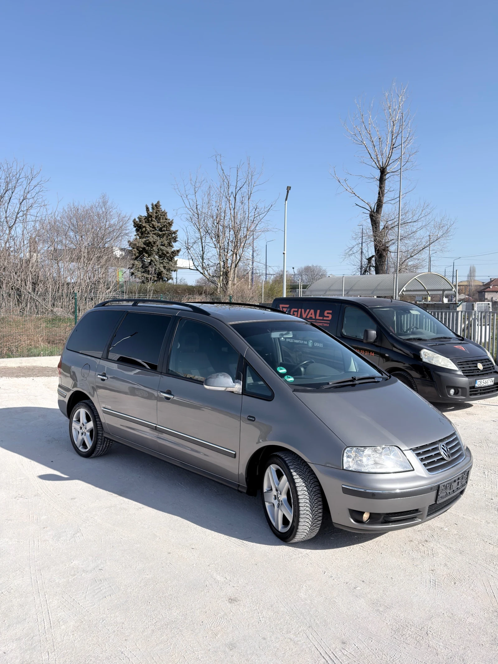 VW Sharan 2.0, снимка 3 - Автомобили и джипове - 53839407