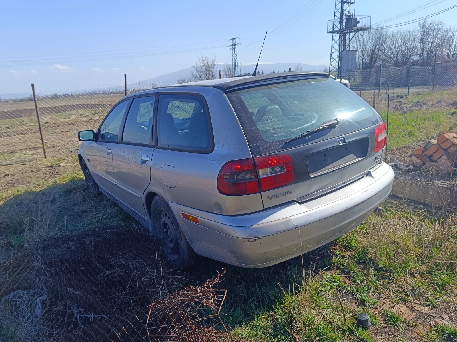 Volvo V40, снимка 9 - Автомобили и джипове - 53851433