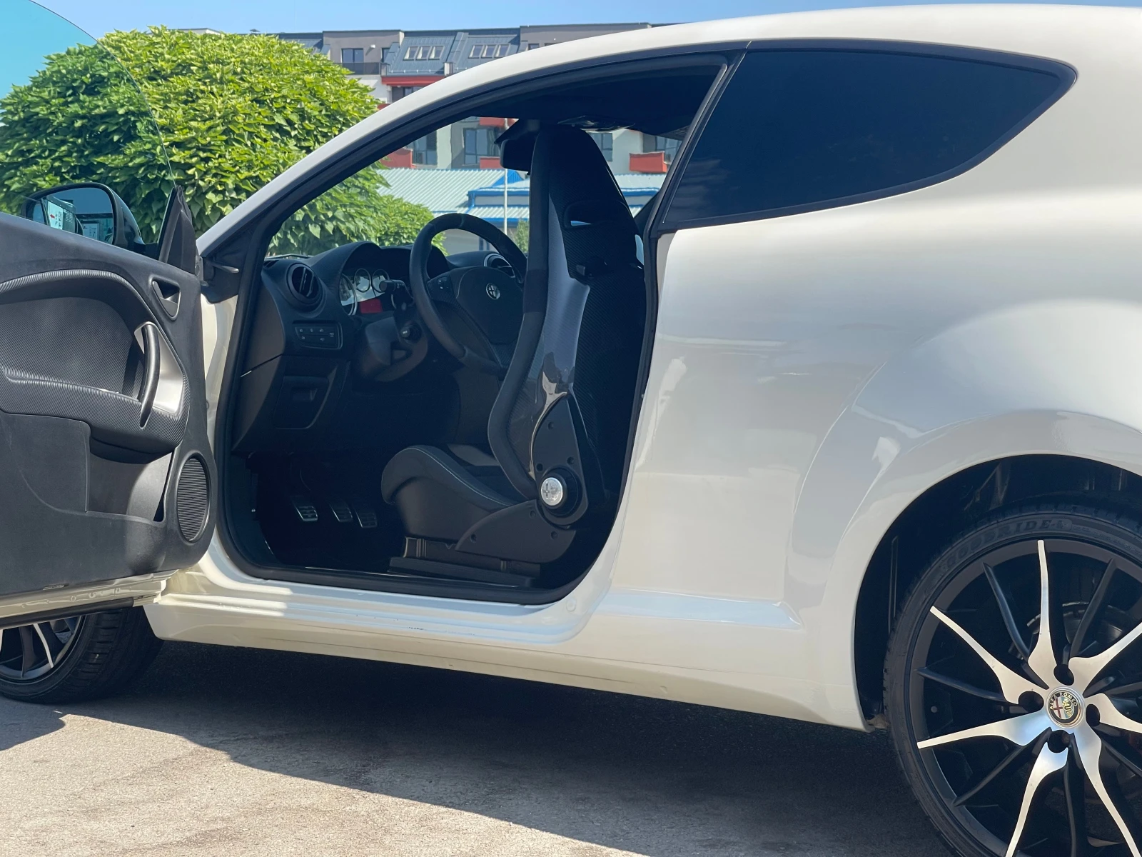 Alfa Romeo MiTo Quadrifoglio Verde 2011 170 к.с., снимка 6 - Автомобили и джипове - 53925509