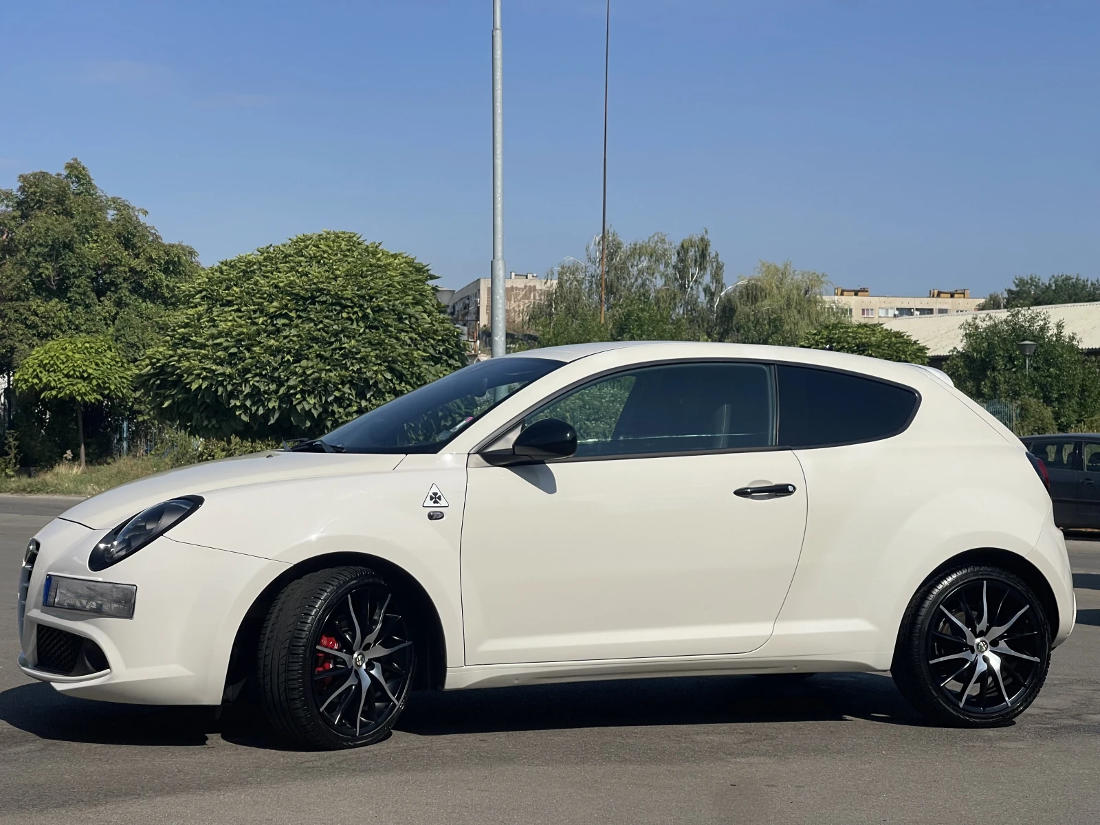 Alfa Romeo MiTo Quadrifoglio Verde 2011 170 к.с., снимка 2 - Автомобили и джипове - 53925509