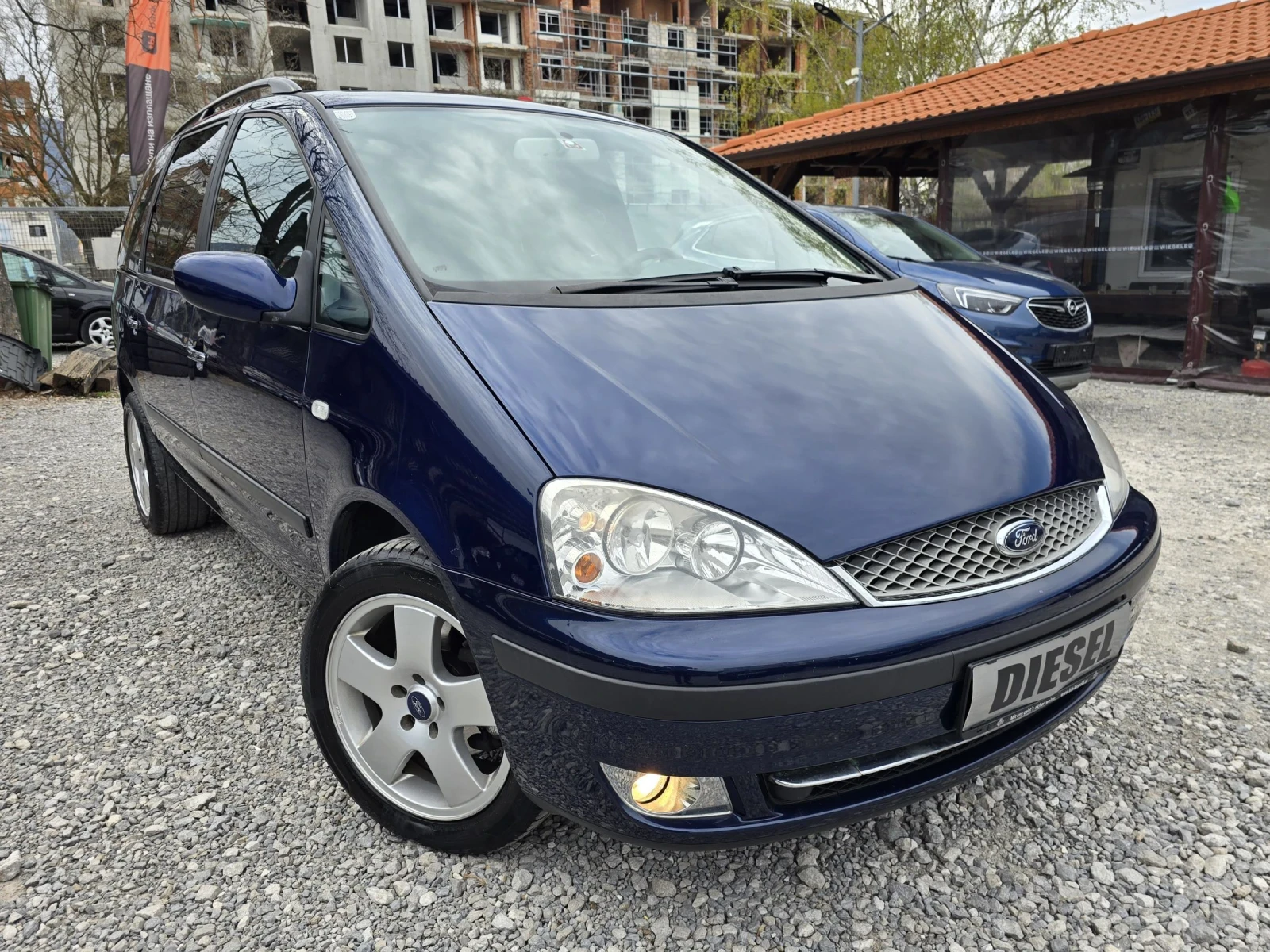 Ford Galaxy 1.9TDI GHIA  7MECTA, снимка 4 - Автомобили и джипове - 54210902