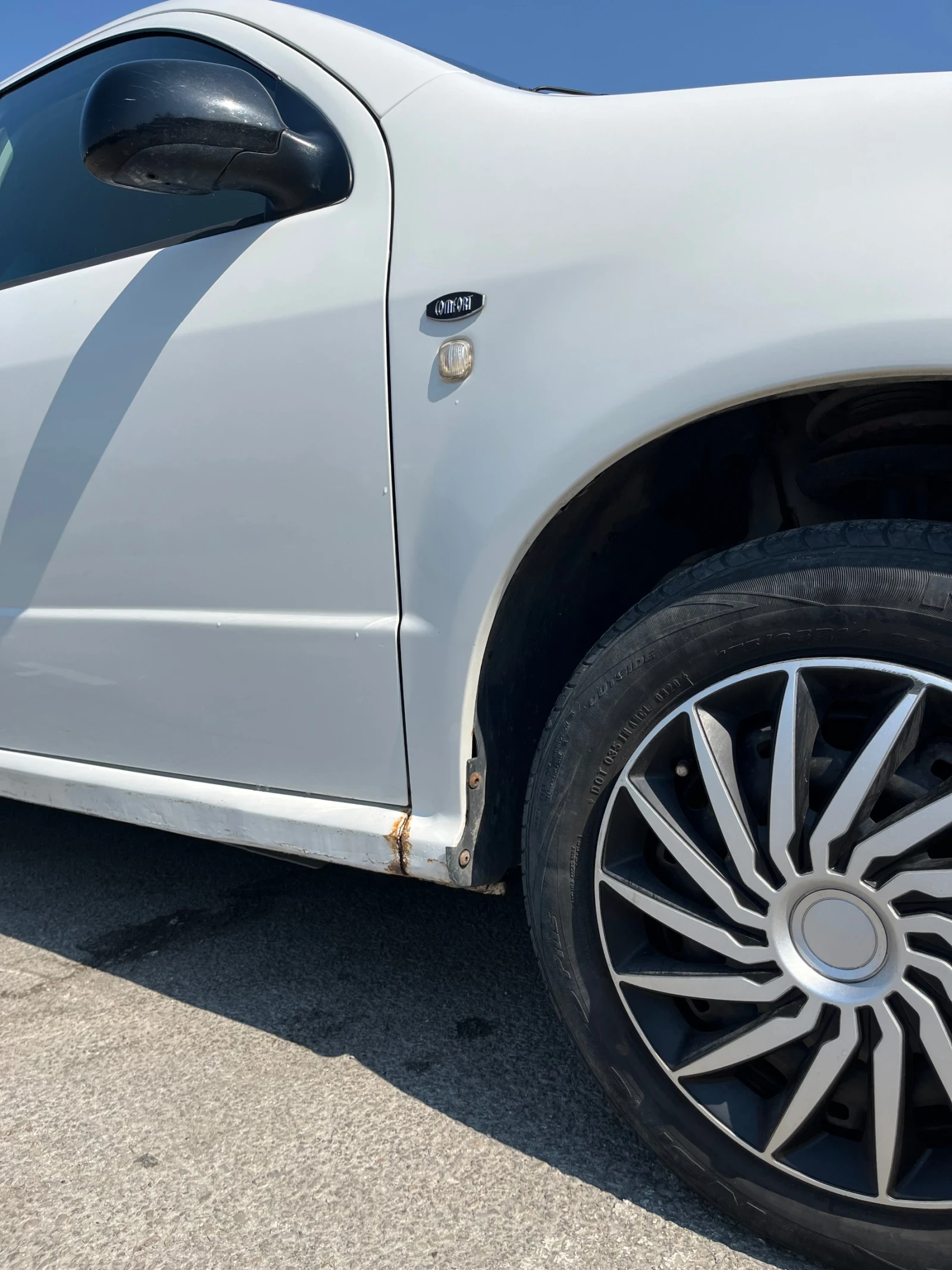 Skoda Fabia, снимка 10 - Автомобили и джипове - 54238632